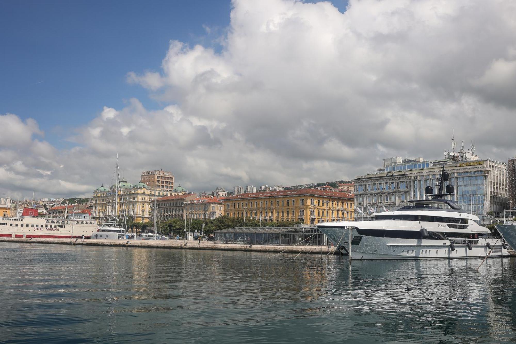 Residence Inn Rijeka Eksteriør bilde